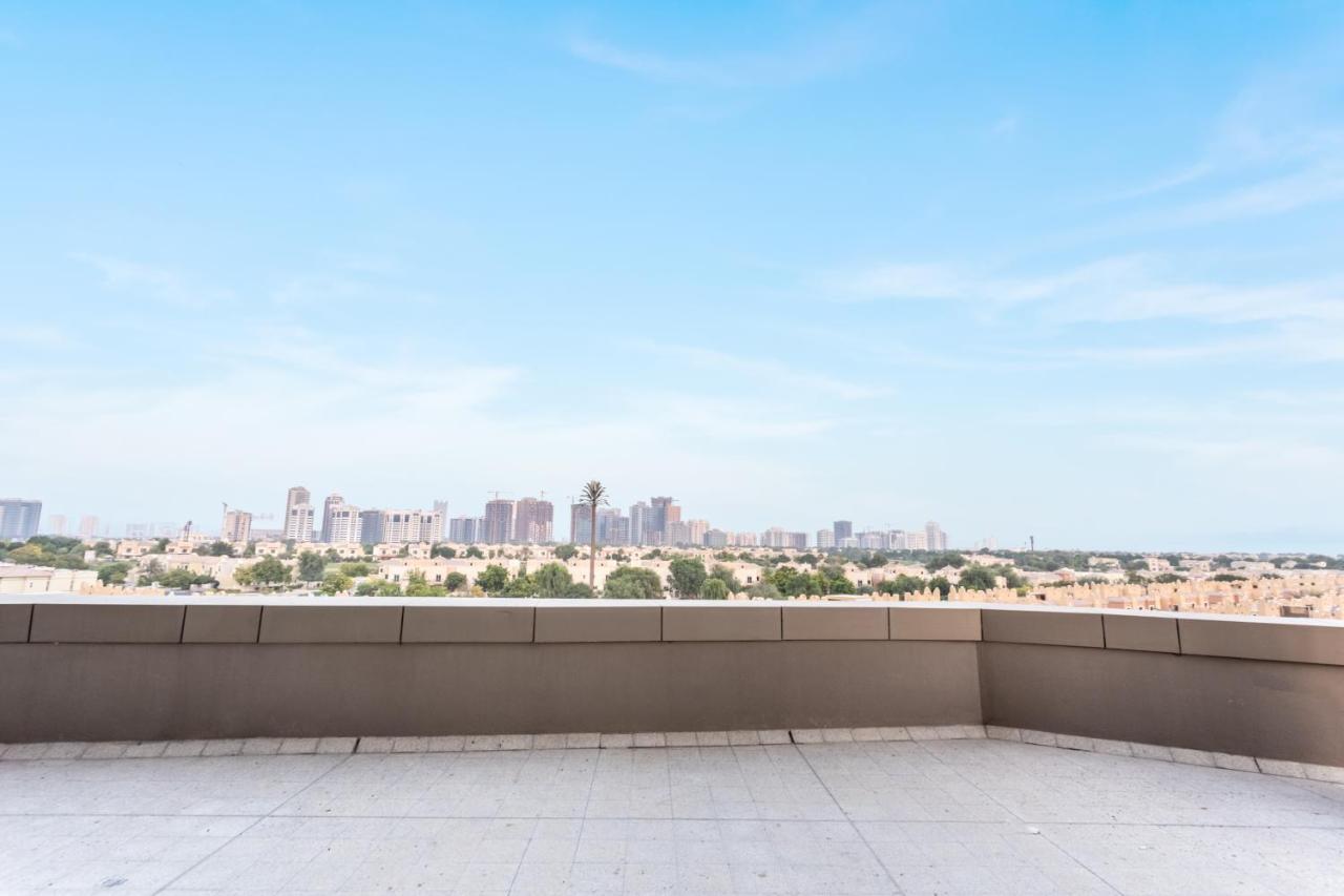 Live Spacious 3Br Apartment All En Suite & Balcony Dubai Luaran gambar