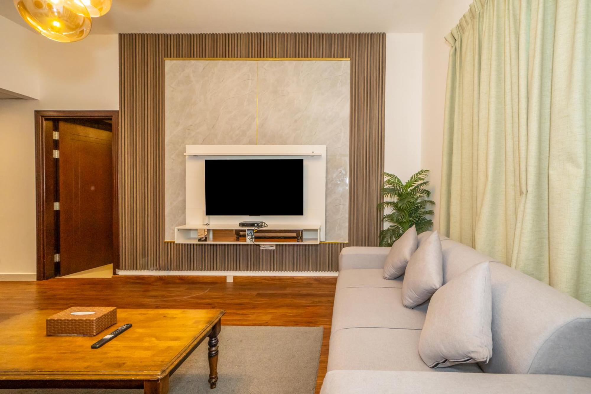 Live Spacious 3Br Apartment All En Suite & Balcony Dubai Luaran gambar